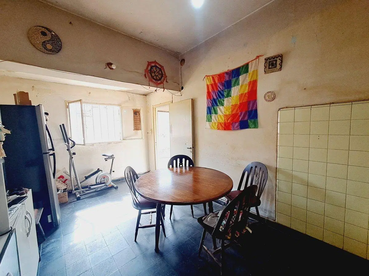 VENTA CASA 3 DORM A RECICLAR ALTO ALBERDI CERCA AV 5