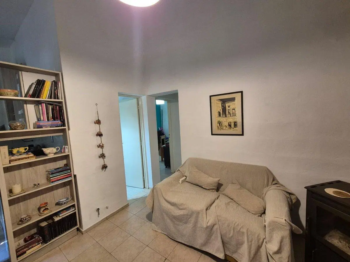 VENTA CASA 2D IMPEC CALLE PARAGUAY RIO CEBALLOS 5