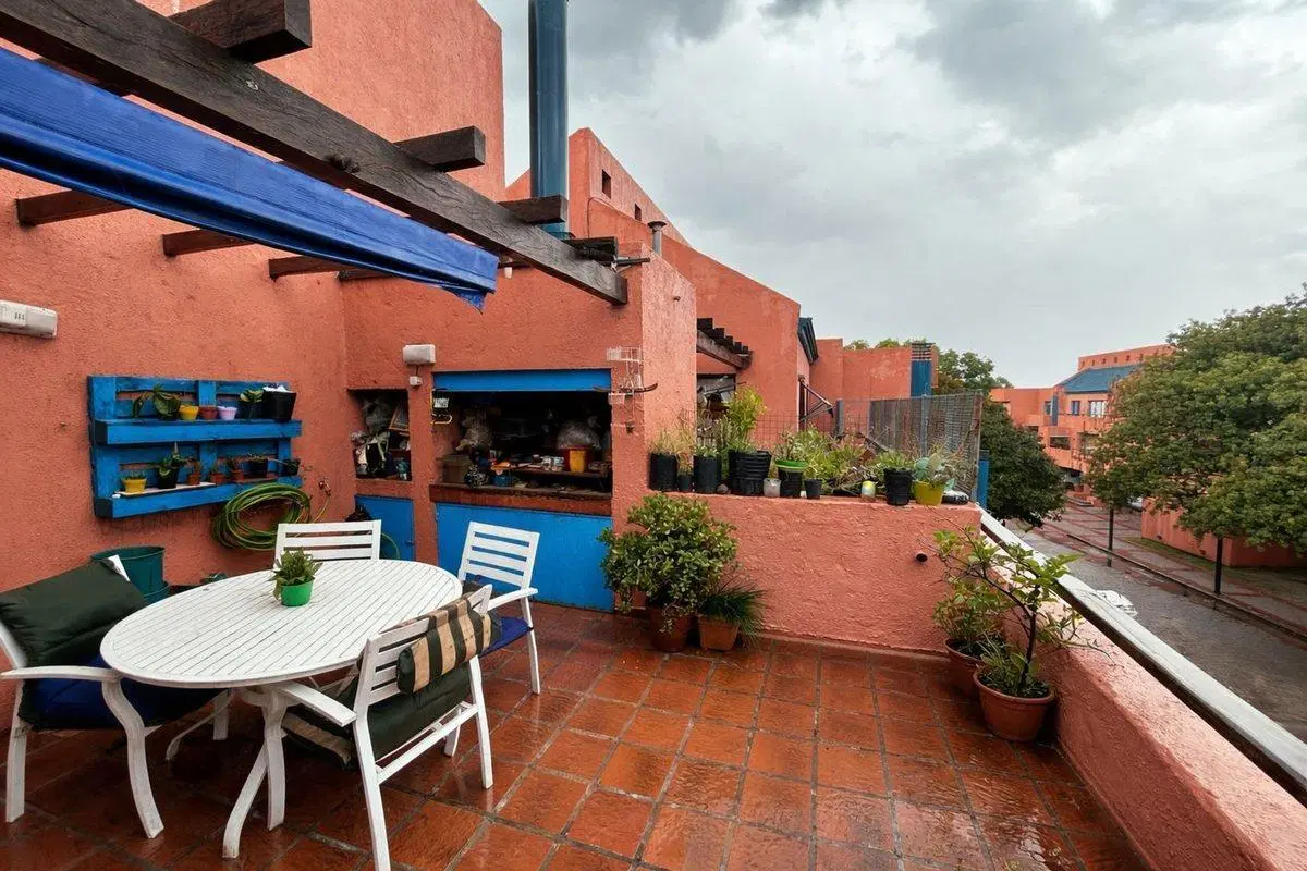 VENTA DEPTO 3 DORM CON COCHERA BARRIO JARDIN 5