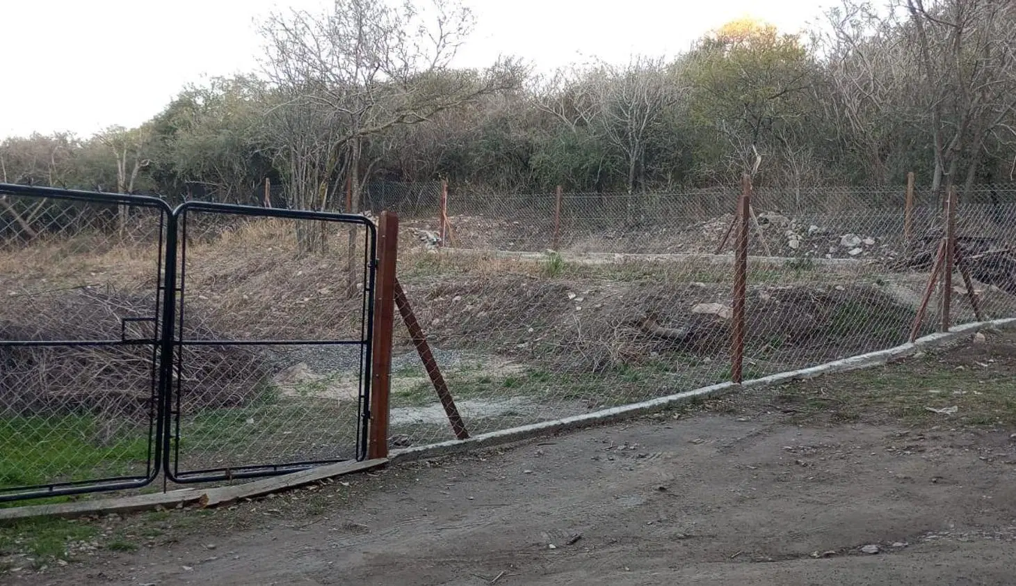 VENTA LOTE 736 m² SALSIPUEDES CON ESCRITURA 2