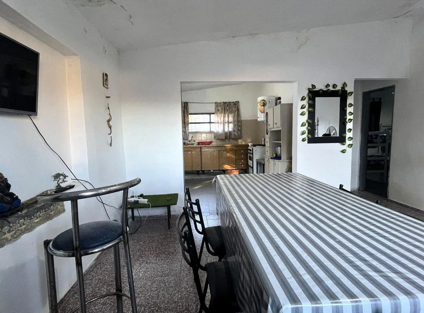 VENTA CASA DOS DORM CON PILETA EN SAN ROQUE 4