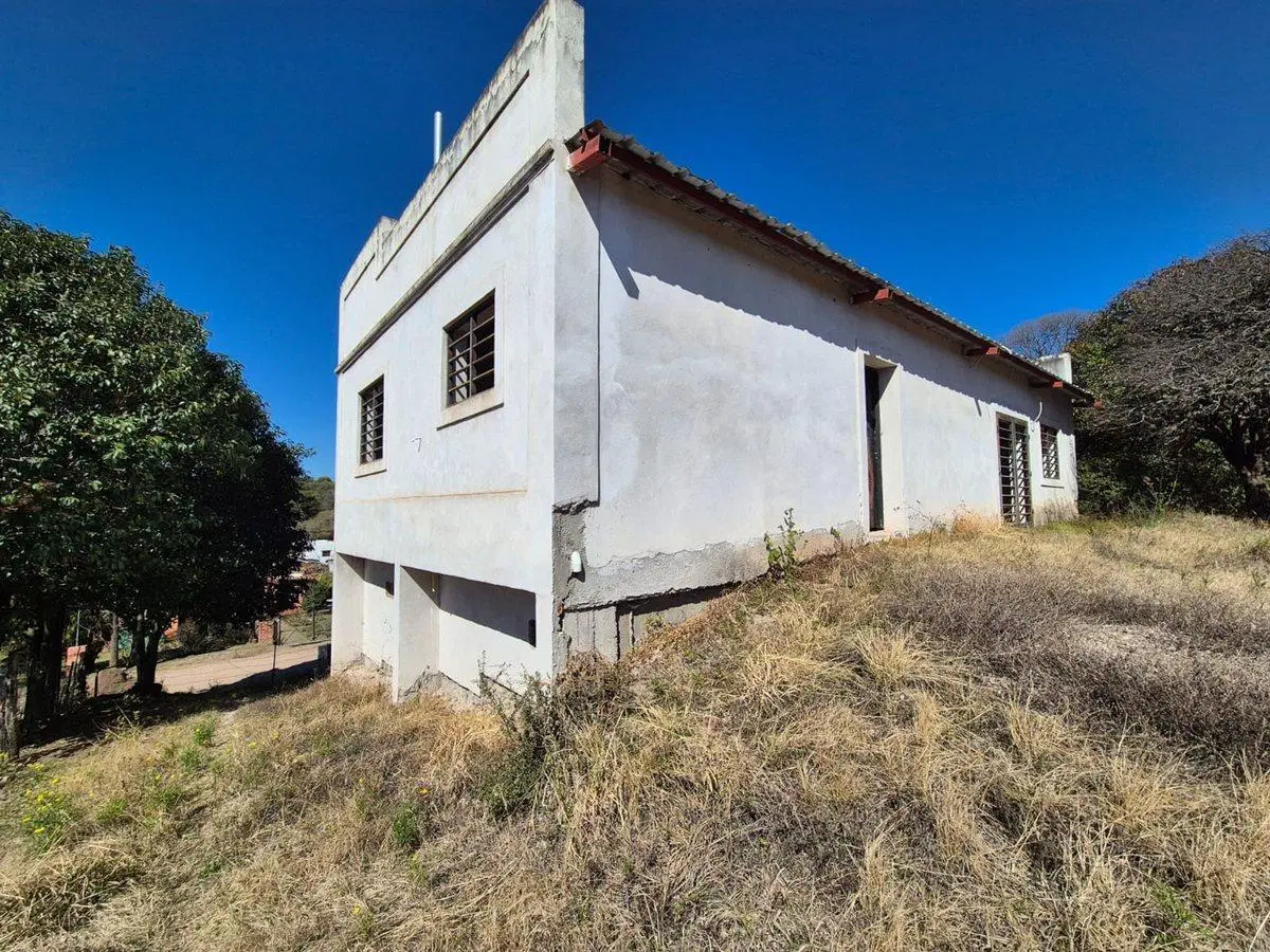VENTA CASA 1DOR A TERMINAR LA PAMPA ASCOCHINGA CBA 3