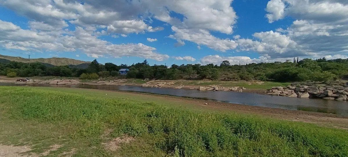 LOTE EN PARQUE SIQUIMAN 2,3 HAS S/RUTA 38 4