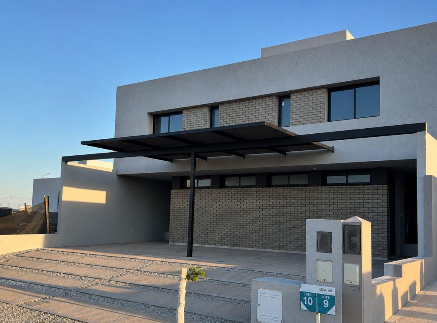 VENTA COMODO DUPLEX 3 DORM SOLARES DE MANANTIALES