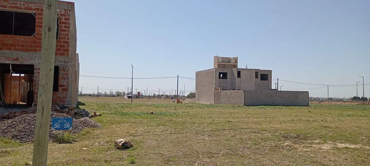 VENDO LOTE CUESTA DE MANANTIALES APTO DUPLEX 2