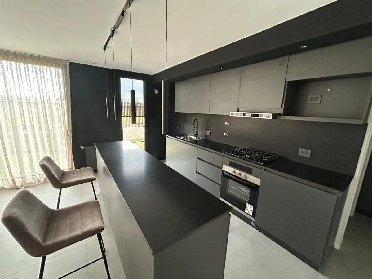 DUPLEX 3 DORMITORIOS CHACRAS GREEN 3