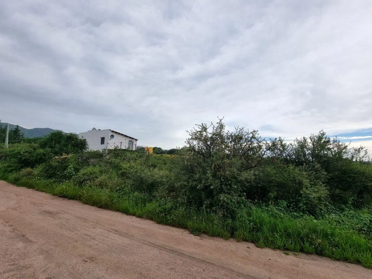 VENTA DE LOTE EN CAPILLA DEL MONTE 4