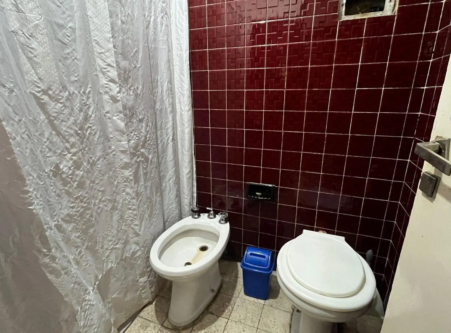 VENTA CASA 3 DORMITORIOS EN GUEMES 5