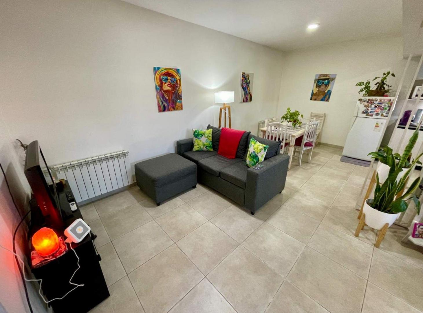 Foto de VENTA DUPLEX VILLA CARLOS PAZ COCHERA AMOBLADO, imagen 5