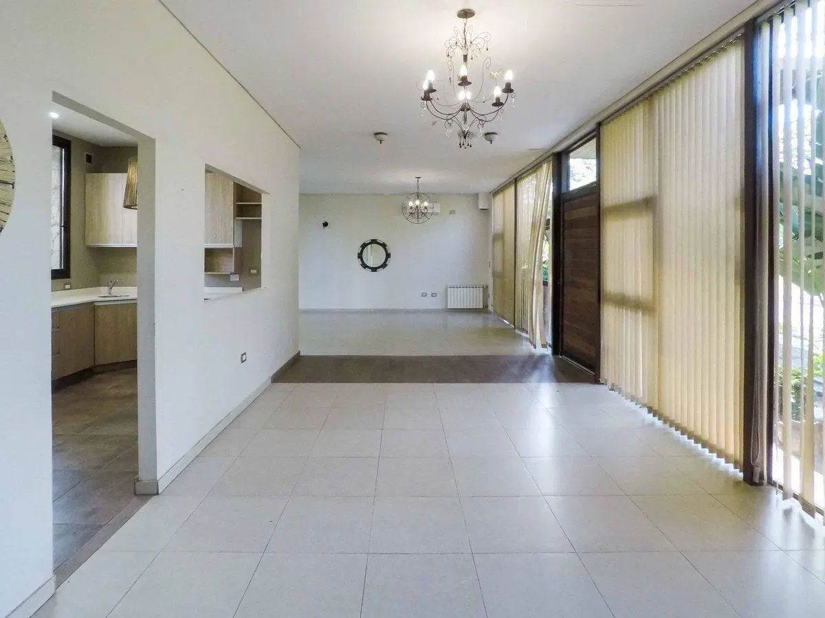 VENTA CASA 3 DORMITORIOS JARDIN CLARET 2