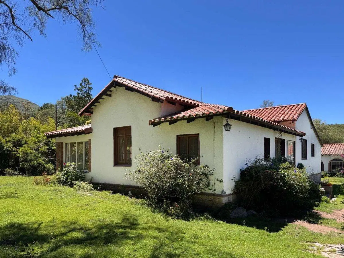 VENTA GRAN CASONA LOS COCOS EX HOTEL PARQUE 2
