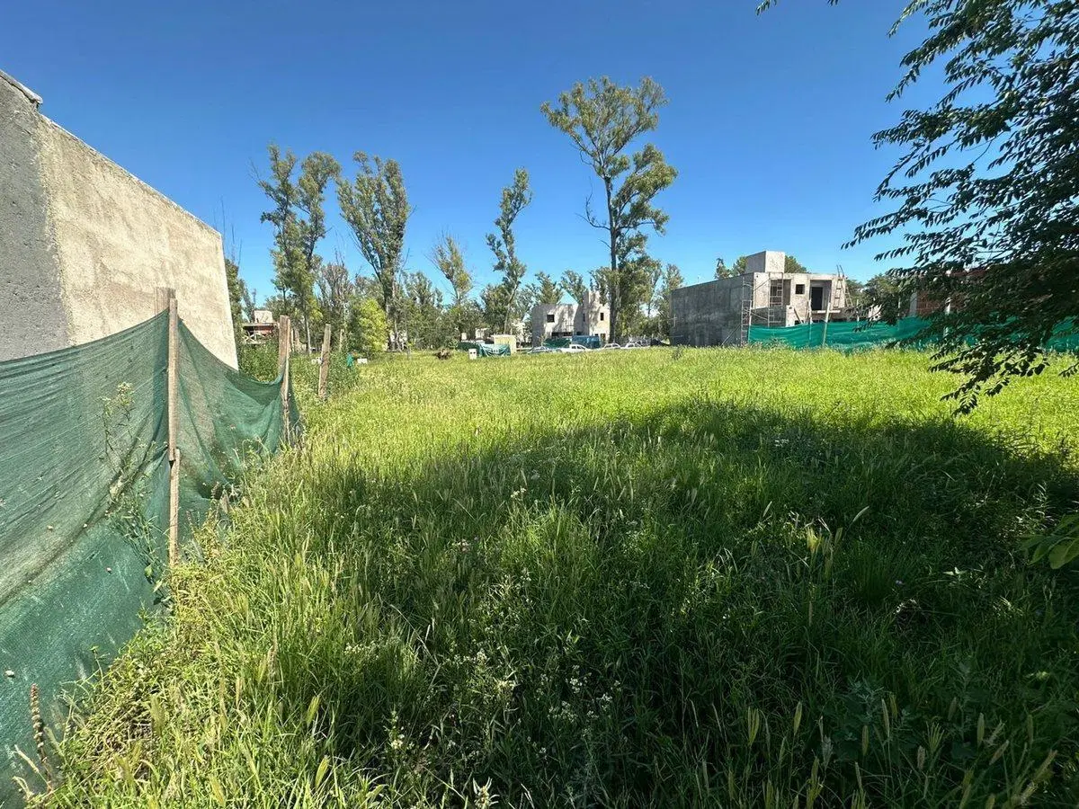 VENTA LOTE 250MTS EN  NUEVO MALAGUEÑO 3