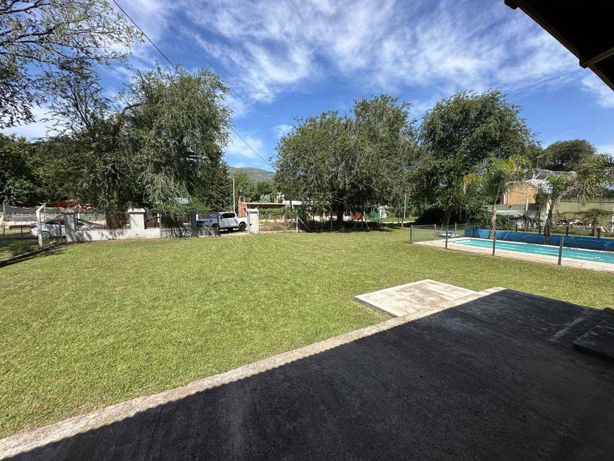 Foto de VENTA CASA 3 DORM COSTANERA RIO COSQUIN Y SIERRAS, imagen 3
