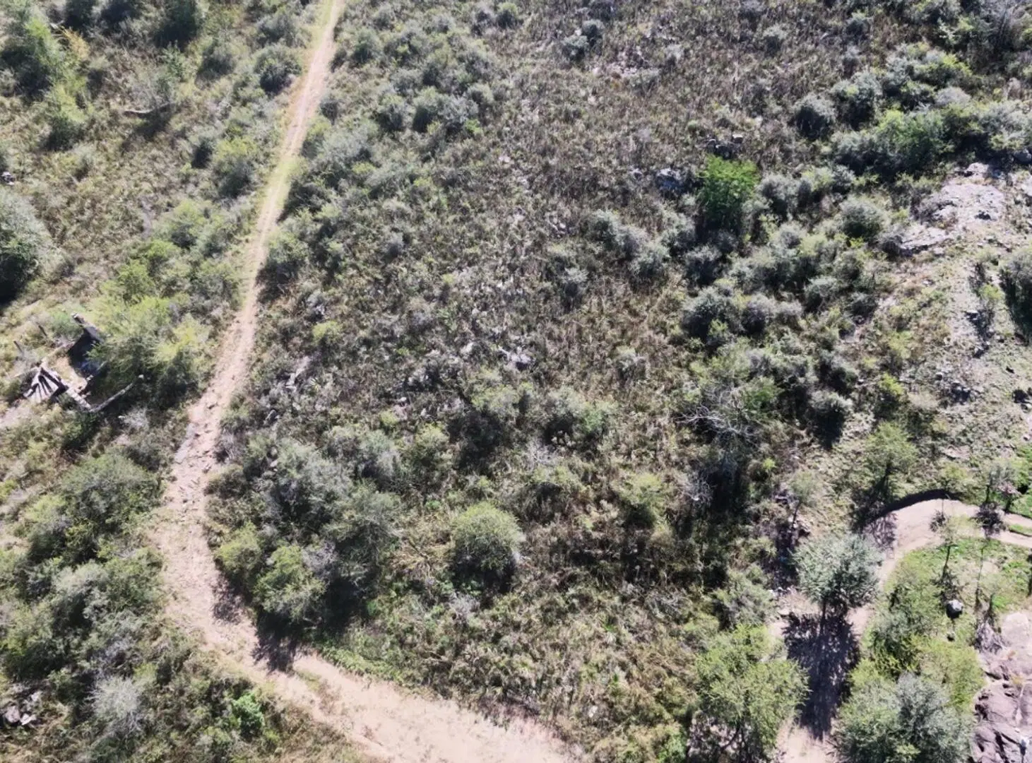 VENTA LOTE BIALET MASSE 1986M2 A METROS RIO TANTI 3