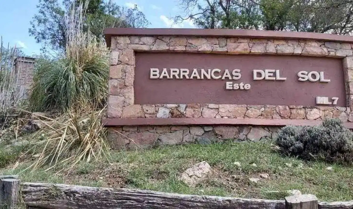 TERRENO EN VENTA EN TIERRA ALTA 806 M2 MALAGUEÑO 4