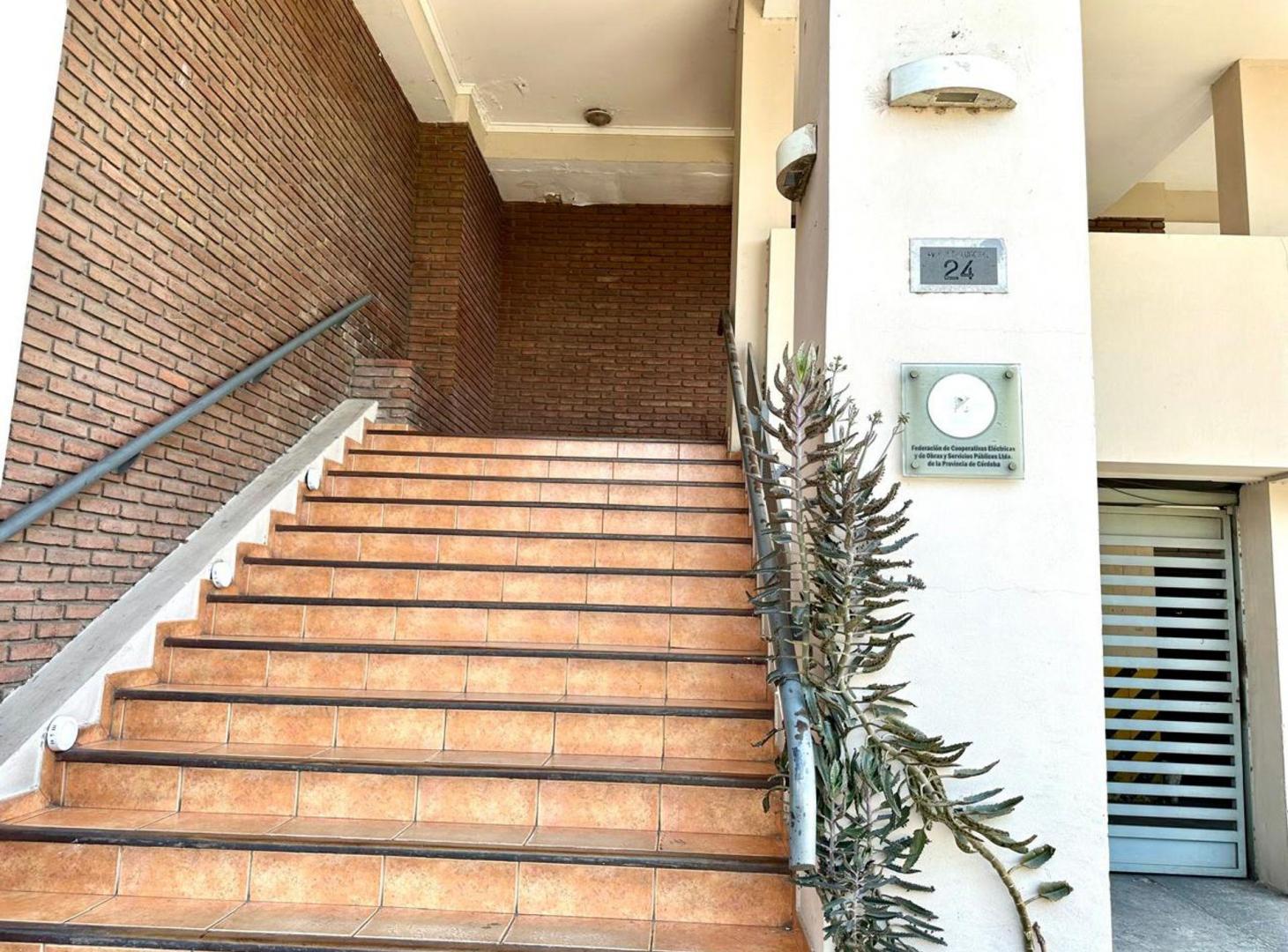 Foto de Departamento 2 Dorm. c/cochera Nueva Córdoba, imagen 5