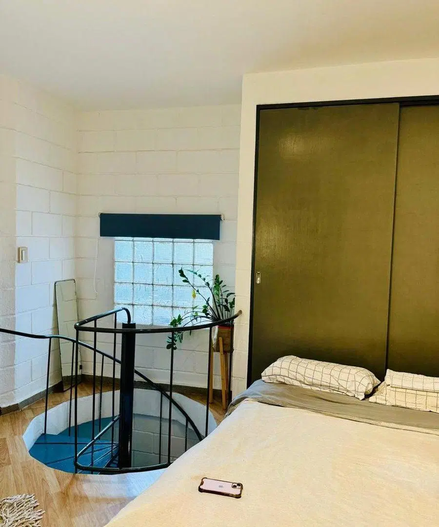 VENTA DEPARTAMENTO DUPLEX AMOBLADO GUEMES 1DORM 5