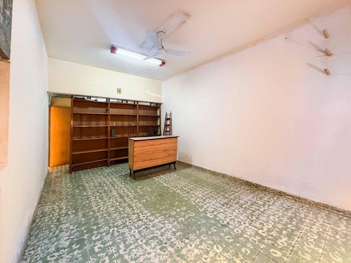 Foto de VENTA AMPLIA CASA 5 DORM + LOCAL B LOS PARAISOS, imagen 4