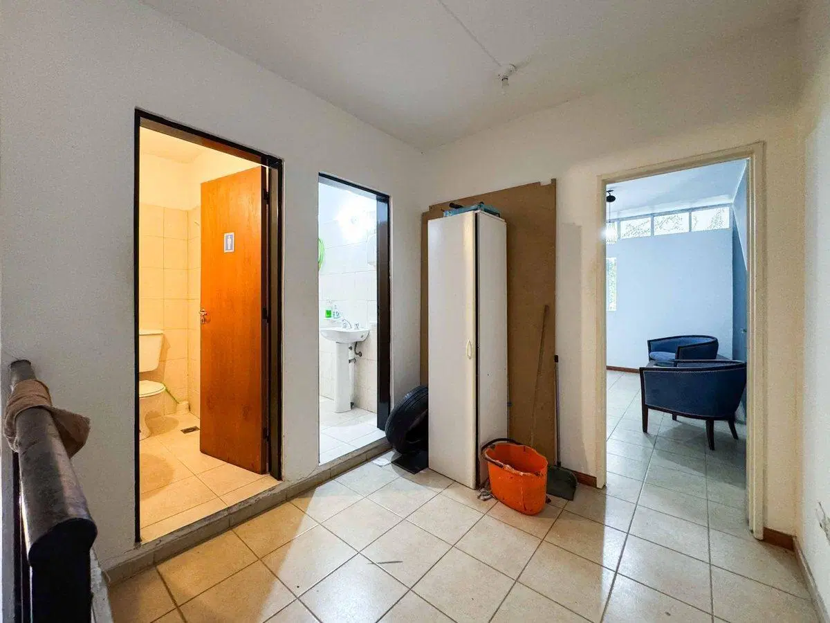 VENTA LOCAL COMERCIAL RECTA MARTINOLLI 2