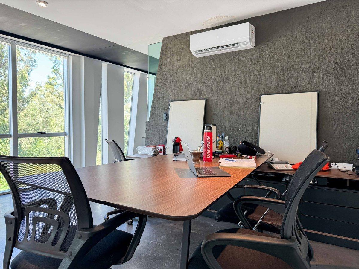 Foto de VENTA DEPARTAMENTO LOFTS OFICINA RECTA MARTINOLLI, imagen 3
