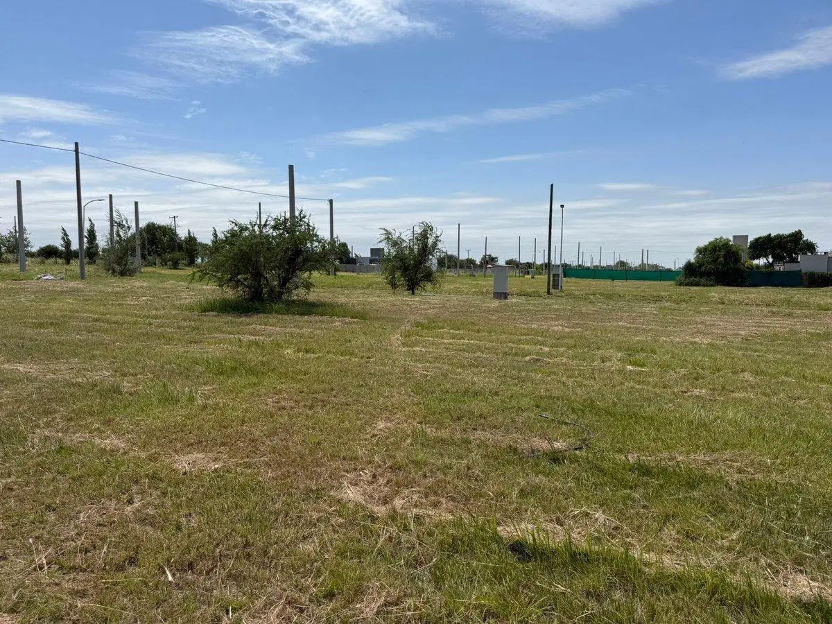 VENTA LOTE 366 M2 EN SOLES SERRANOS 1  UNQUILLO 3