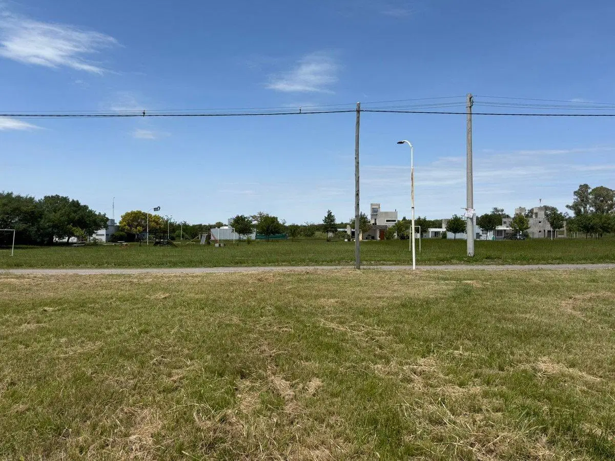 VENTA LOTE 366 M2 EN SOLES SERRANOS 1  UNQUILLO 2