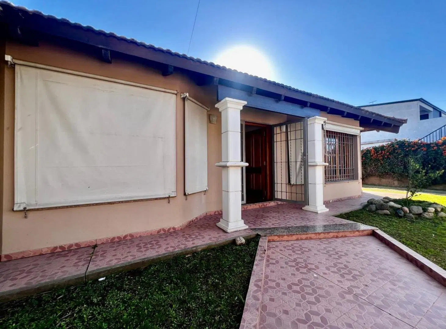 VENTA CASA  PILETA  QUINCHO EN COLONIA TIROLESA 2
