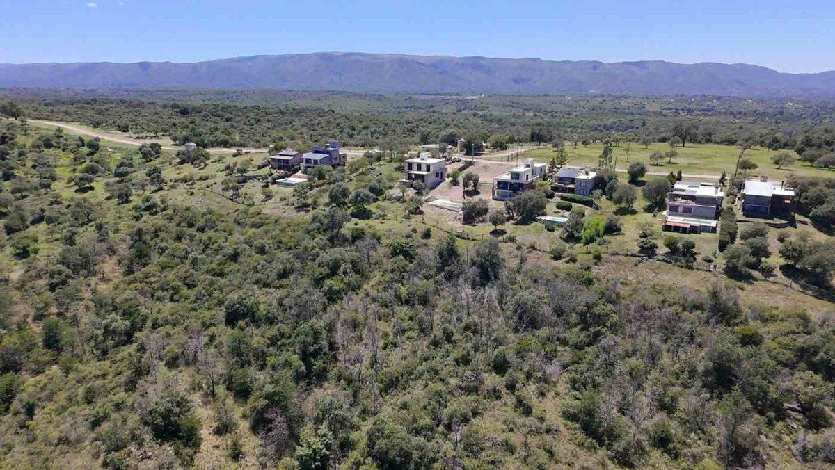 Foto de VENTA LOTE SANTA ROSA DE CALAMUCHITA 972M2, imagen 5