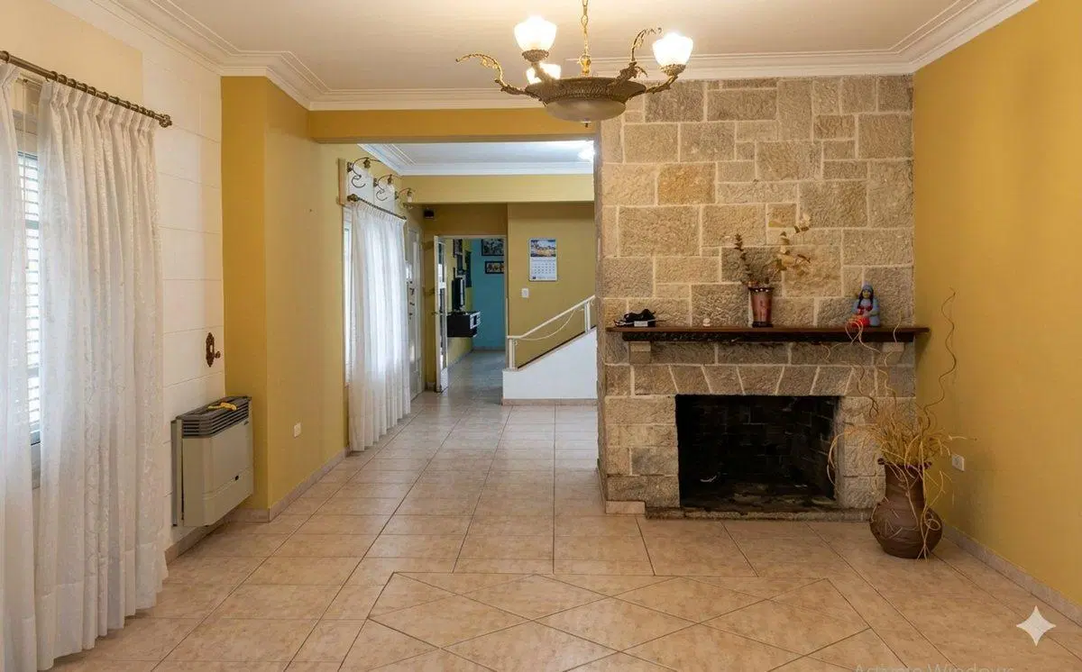 VENTA CASA 4 DORMITORIOS BARRIO JUNIORS- CORDOBA 4