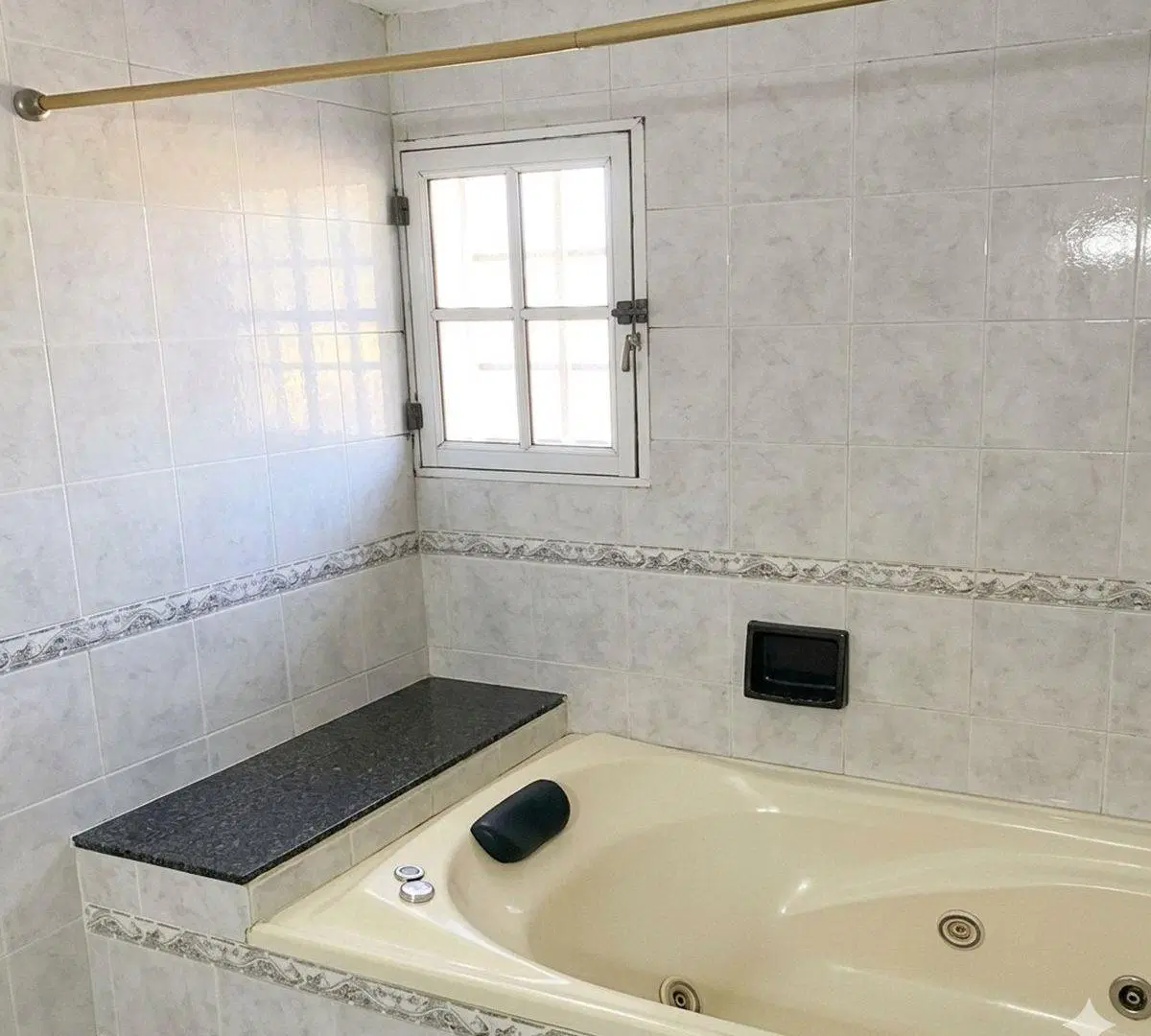 VENTA CASA 4 DORMITORIOS BARRIO JUNIORS- CORDOBA 8