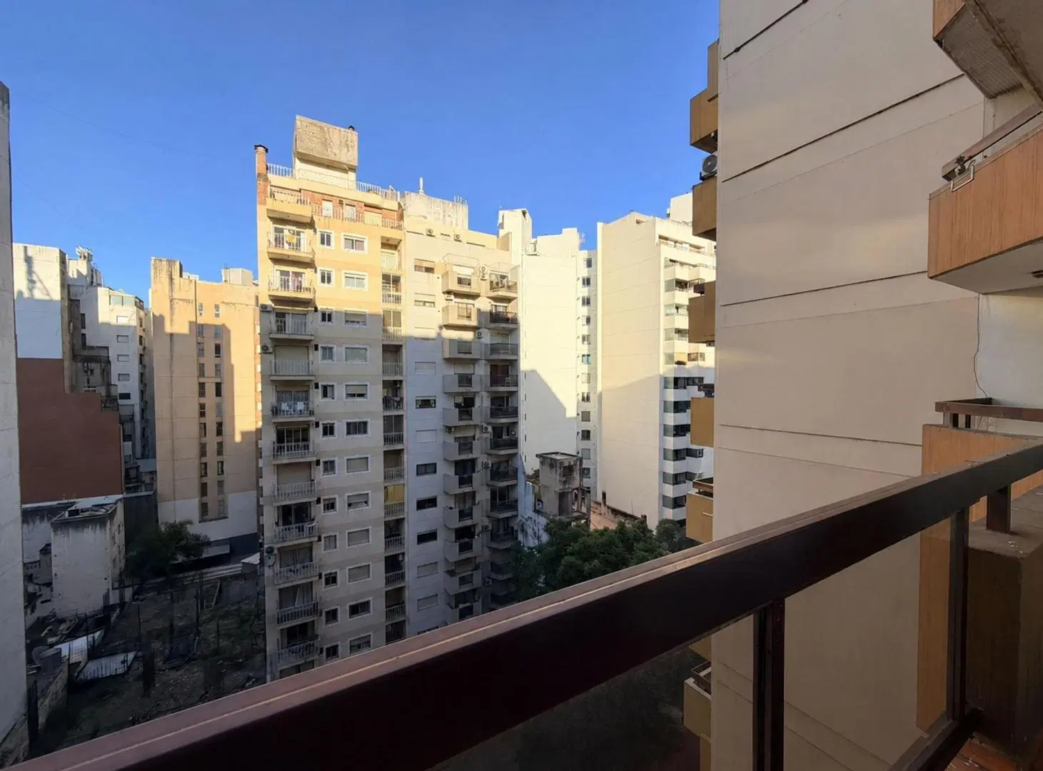 VENTA DEPTO 2 DORM FRENTE NUEVA CORDOBA 3