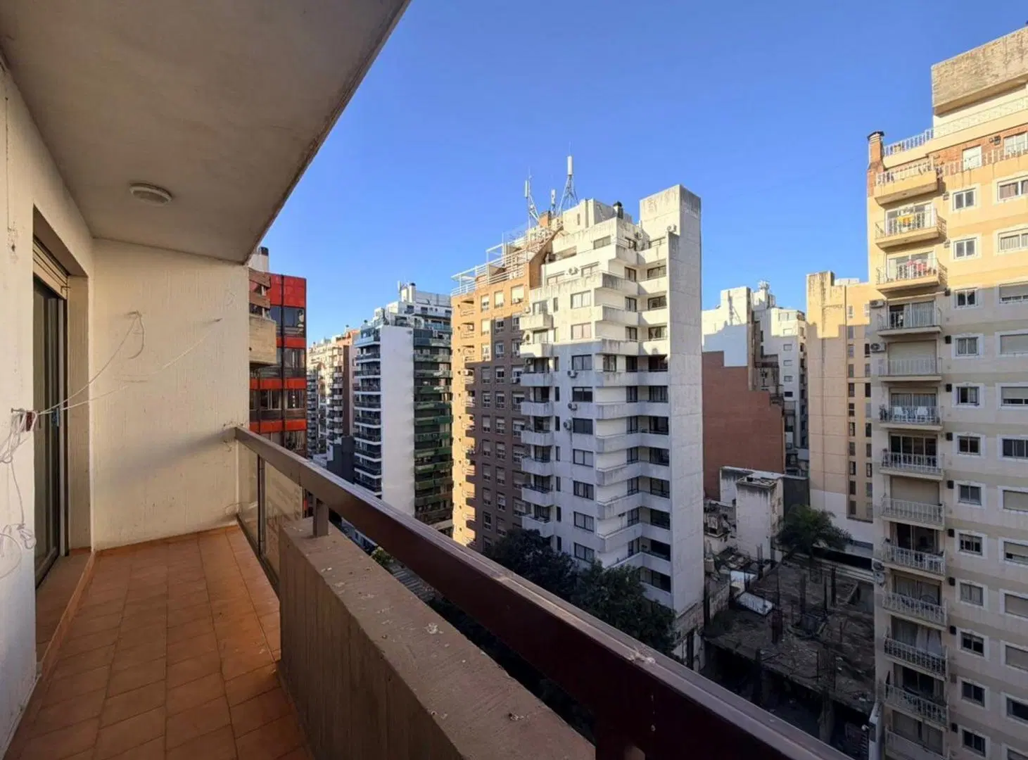 VENTA DEPTO 2 DORM FRENTE NUEVA CORDOBA 5