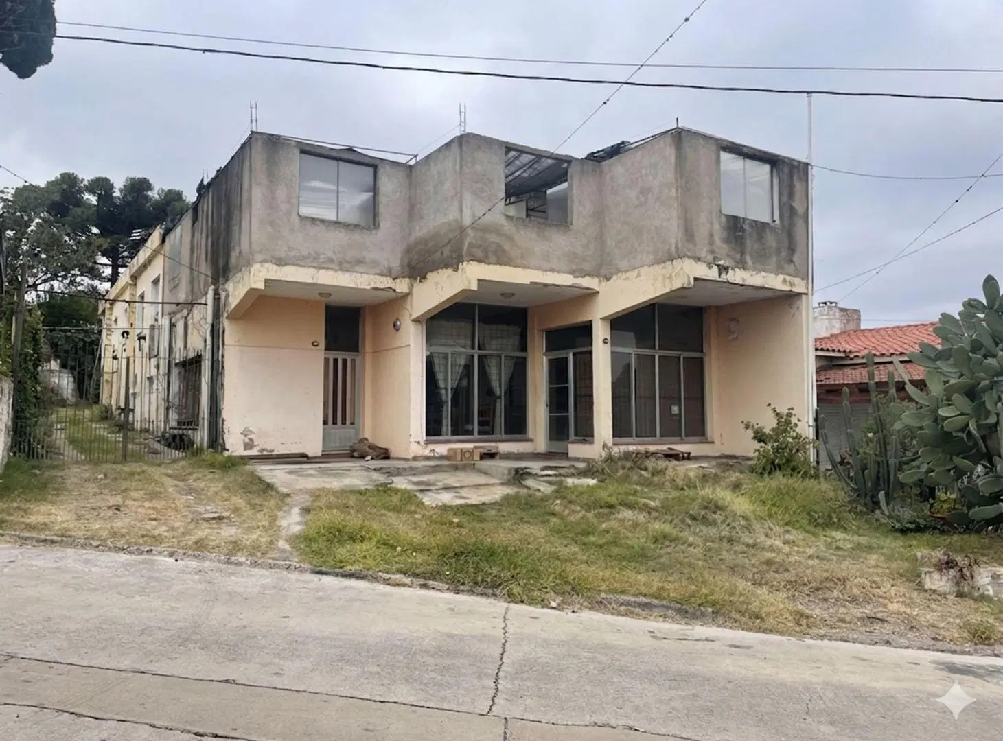 Venta Hosteria para Reciclar Villa Carlos Paz 5