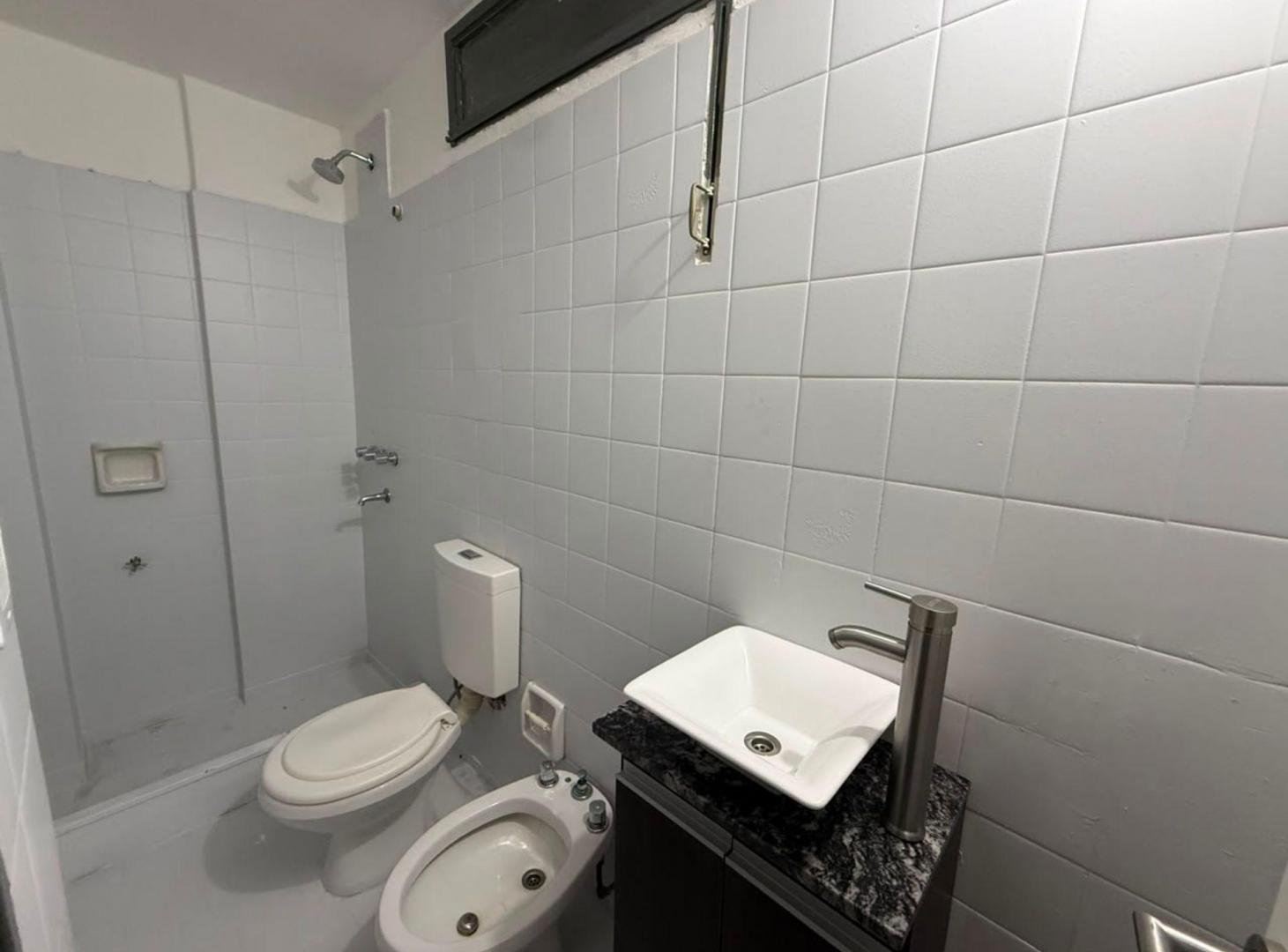 Foto de VENTA DTO EXCELENTE UBICACION, RENOVADO Y AMOBLADO, imagen 5