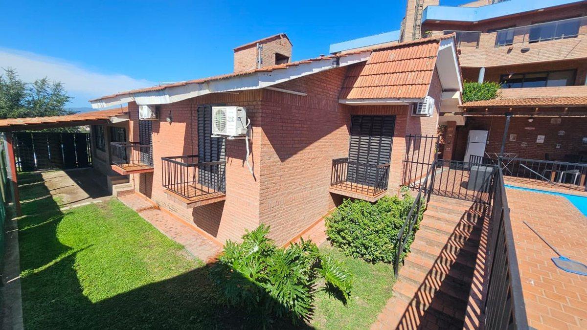 Foto de VENTA CHALET 3 DORM CON PILETA VILLA CARLOS PAZ, imagen 5