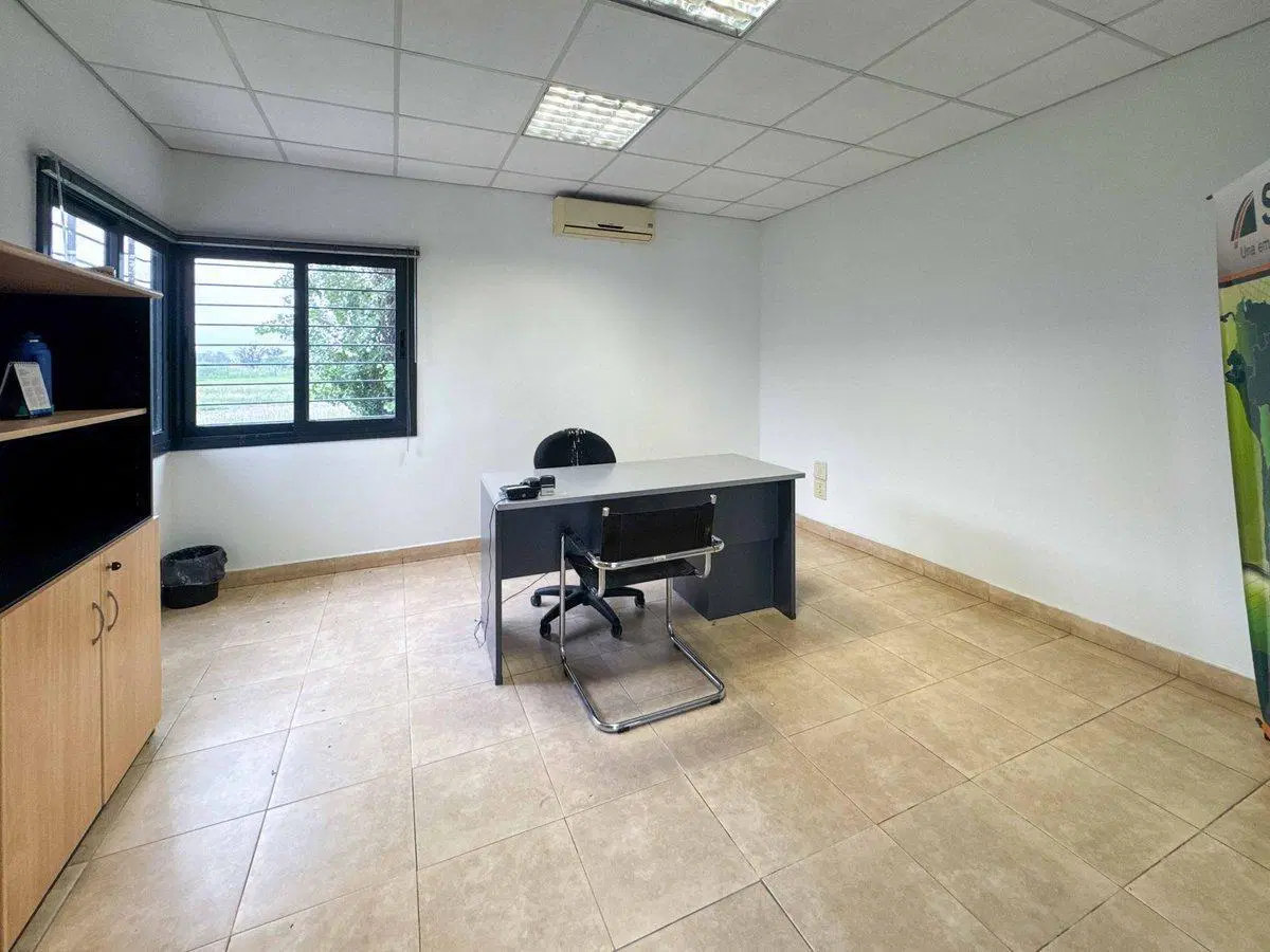 VENTA LOTE-GALPÓN-OFICINA SOBRE CIRCUNVALACIÓN 5