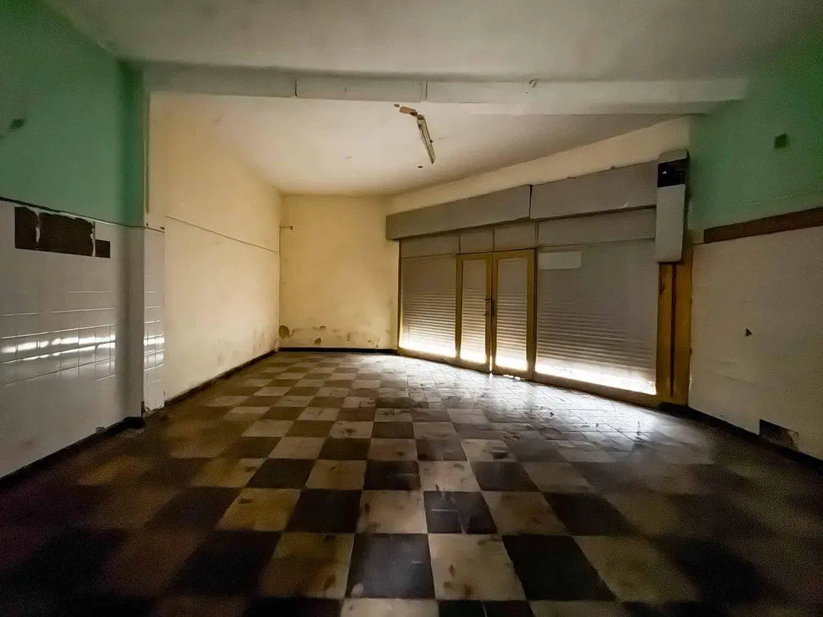 VENTA ESQUINA A RECICLAR DOS PLANTAS GRAL BUSTOS 5