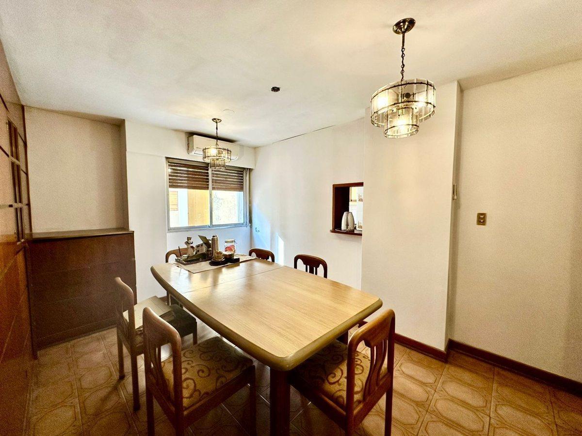 Foto de OPORTUNIDAD VENTA DEPTO CENTRO 3 DORMI CON COCHERA, imagen 3