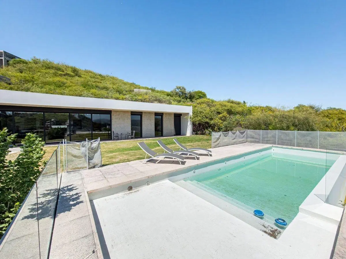 VENTA CASA 4 dormí COUNTRY LA CUESTA 8