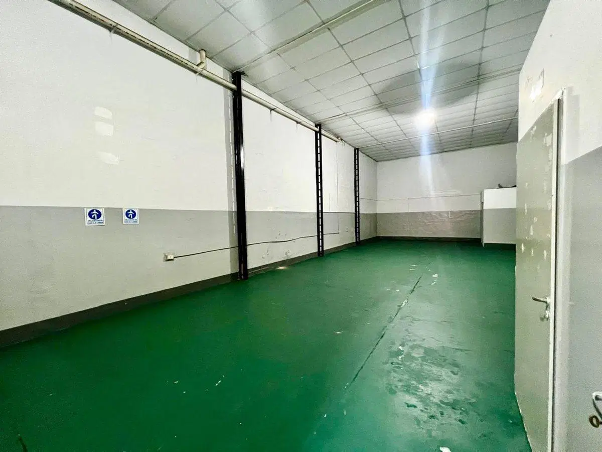Venta galpon con local San Martin oport inv 3