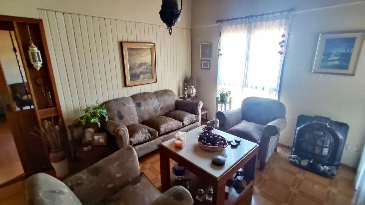 VENTA CASA Y DOS DEPTOS CARLOS PAZ ESCRITURA 3