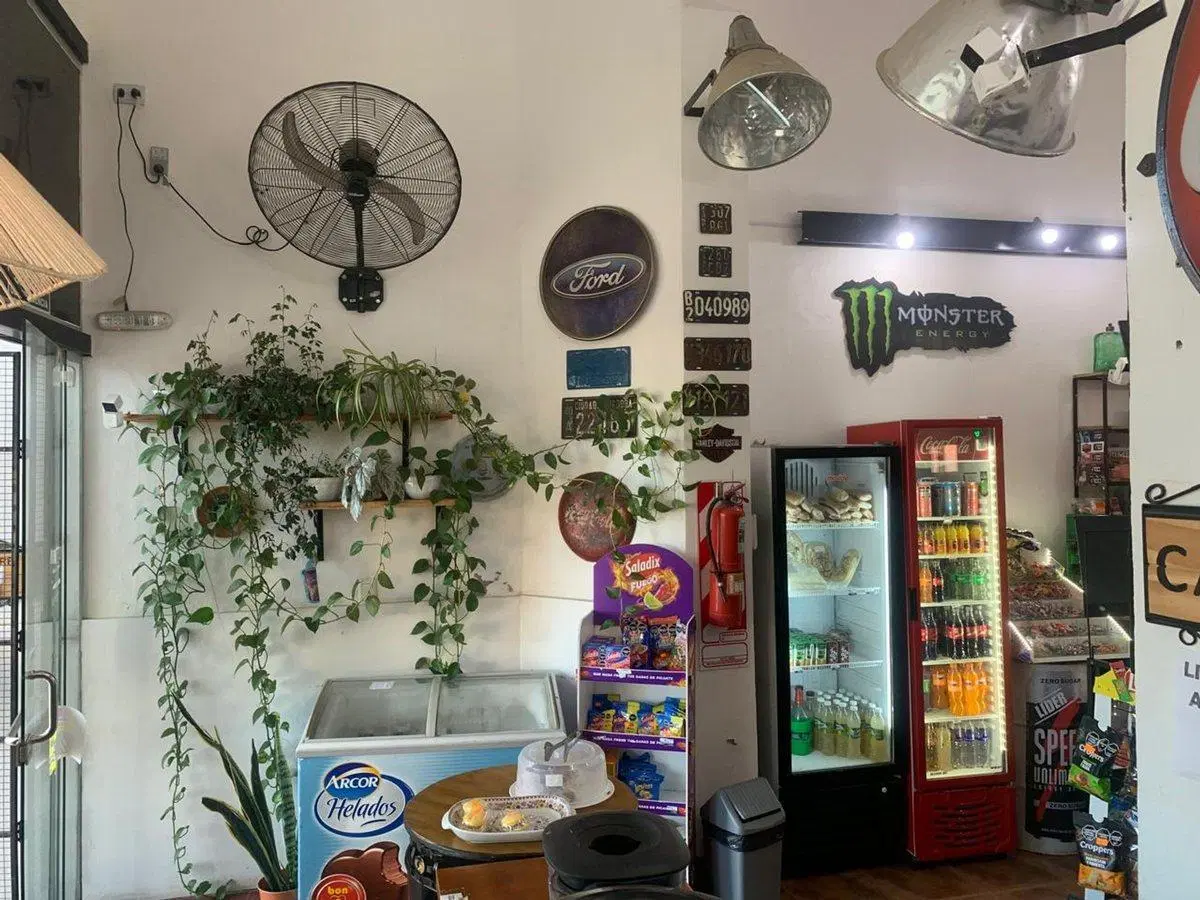 VENTA LOCAL COMERCIAL Y DEPTO CENTRICO COSQUIN 5
