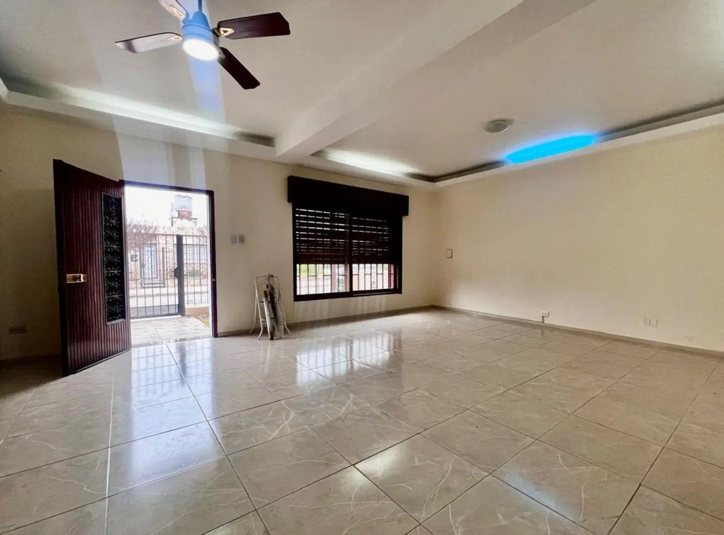 VENTA CASA RECICLADA  2 DORMITORIOS EXC UBICACION 5