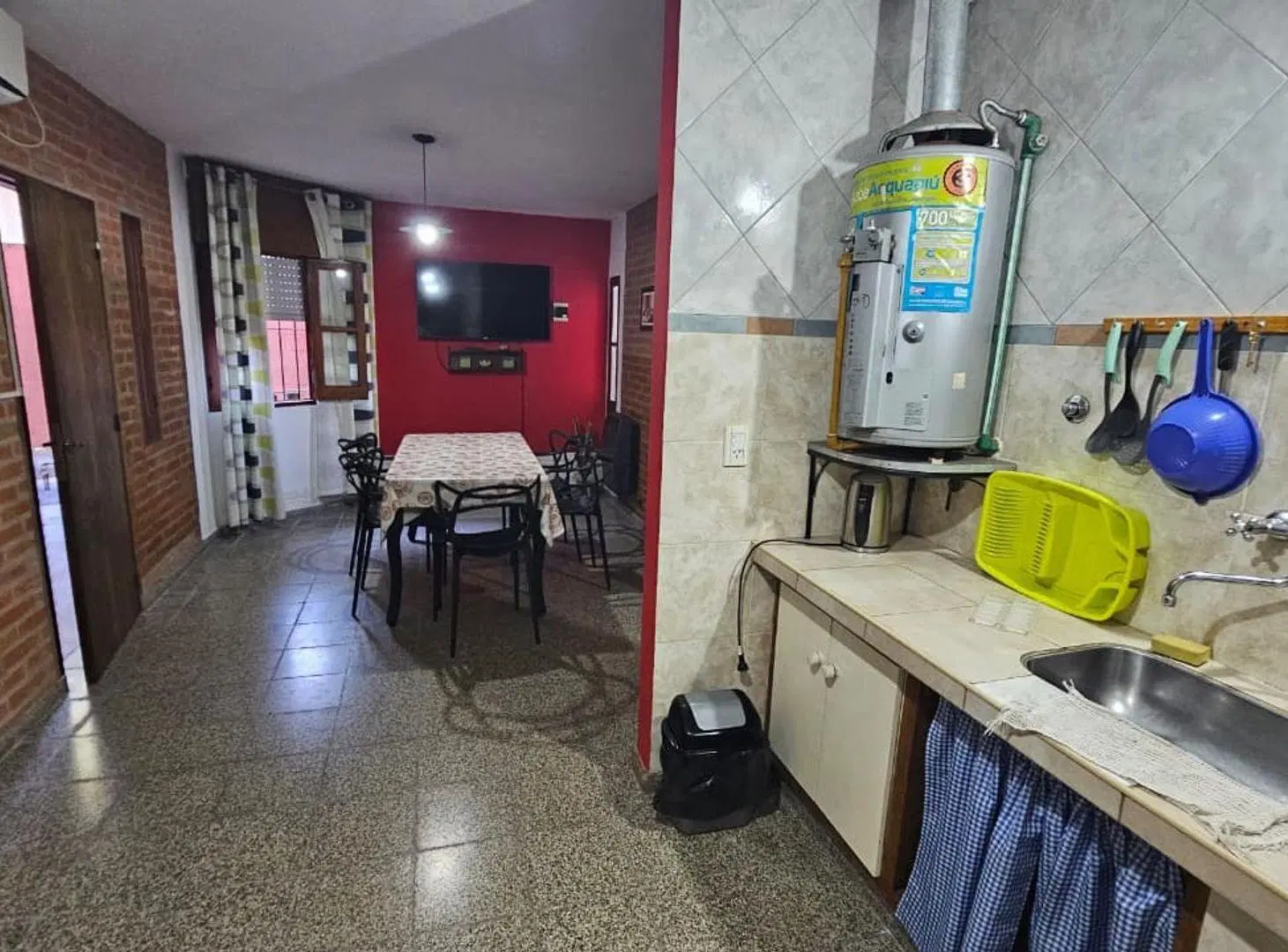 VENTA COMPLEJO 4 DEPTOS EN VILLA CARLOS PAZ 5