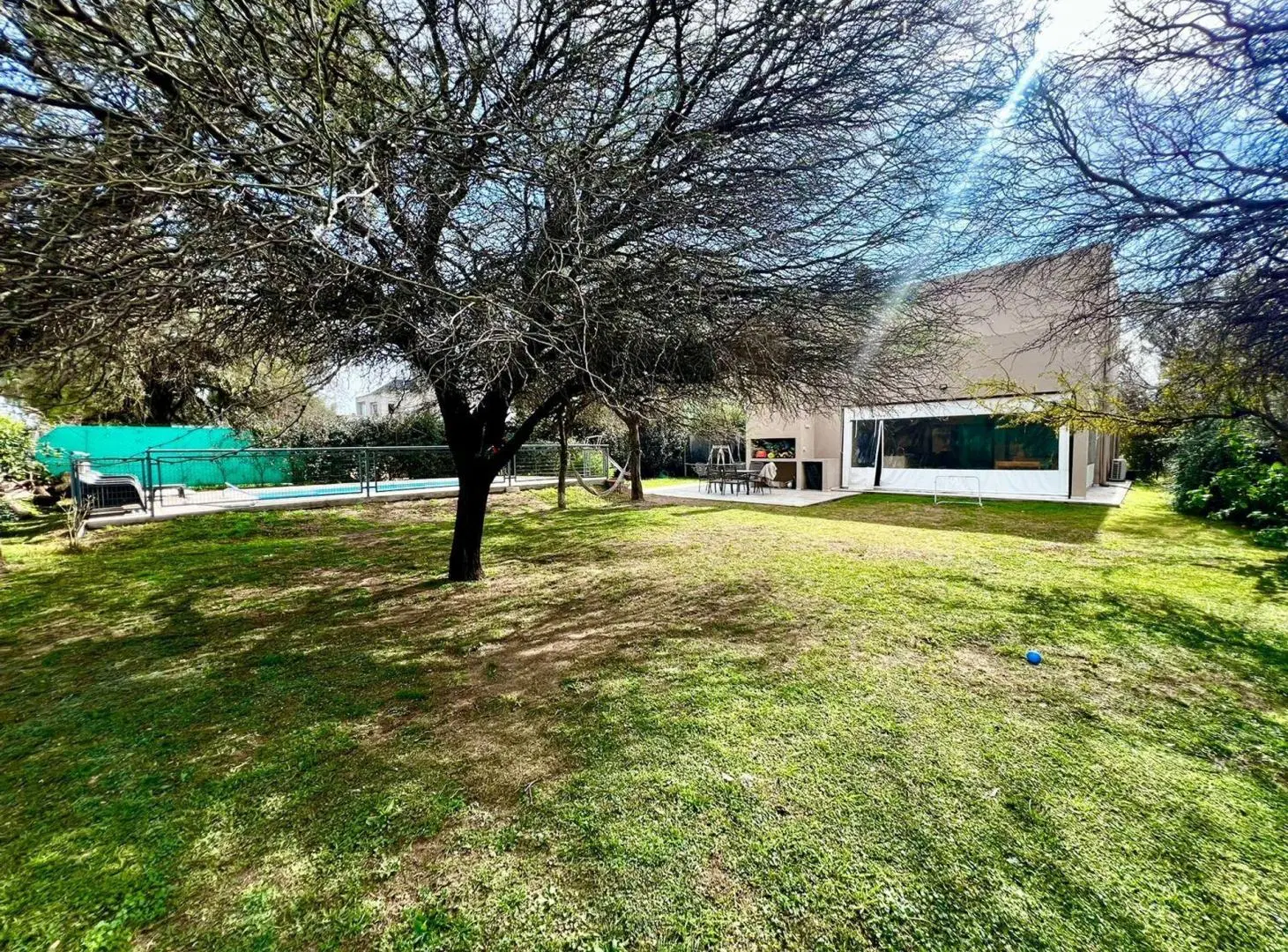 VENTA MODERNA CASA 5 DORMI C PILE VALLE DEL GOLF 4