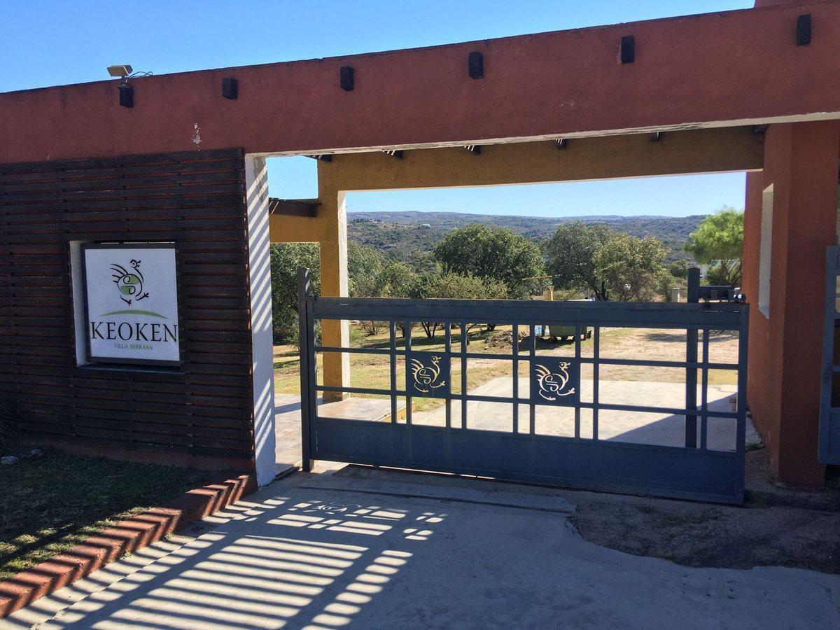 Foto de VENTA CASA ESTRENAR KEOKEN TANTI CON VISTA MONTAÑA, imagen 2