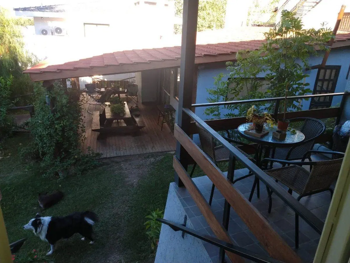 VENTA DE DOS CASAS CON PILETA VILLA DEL LAGO 2