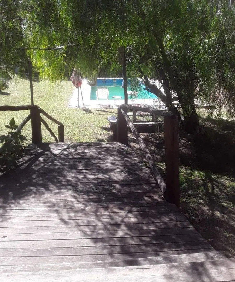 VENTA DE DOS CASAS CON PILETA VILLA DEL LAGO 8