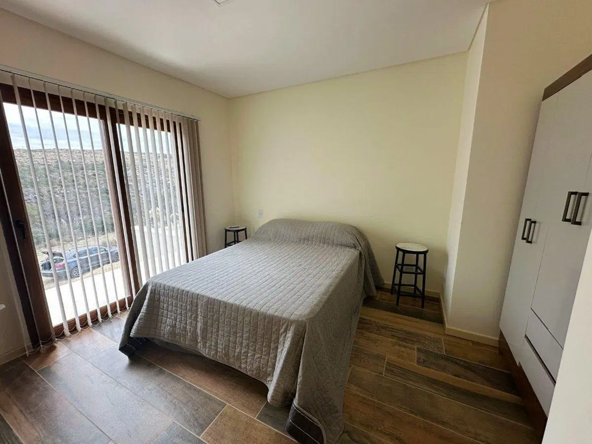 VENTA CASA VILLA GIARDINO 2 DORM PILETA FRENTE RIO 8