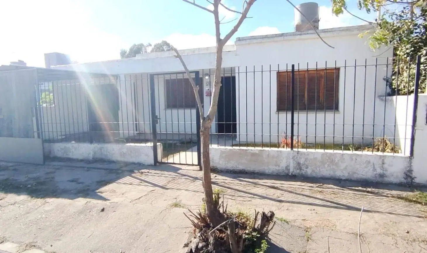 VENTA CASA 2 DORMITORIOS GRAN PATIO ITUZAINGO 5